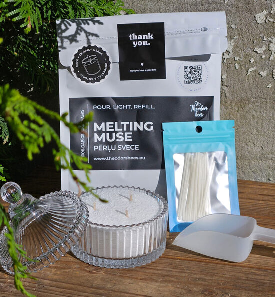 MELTING MUSE pērļu svece 600 g | 140 stundas