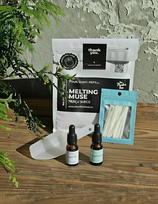 Ziemassvētku Aroma set - Pērļu vaska  komplekts ar aromātisko eļļu Piparkūkas un Ābolu pīrāgs