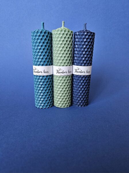 “Prieks” 3 sveču komplekts  (sveces izmērs ⌀ 3 x 12,5 cm, degšanas ilgums ~3-5 h )